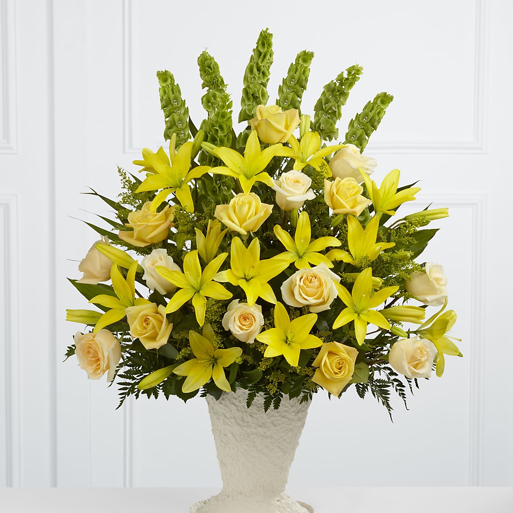 Golden Memories Arrangement – Blossom Bloom, Orlando FL