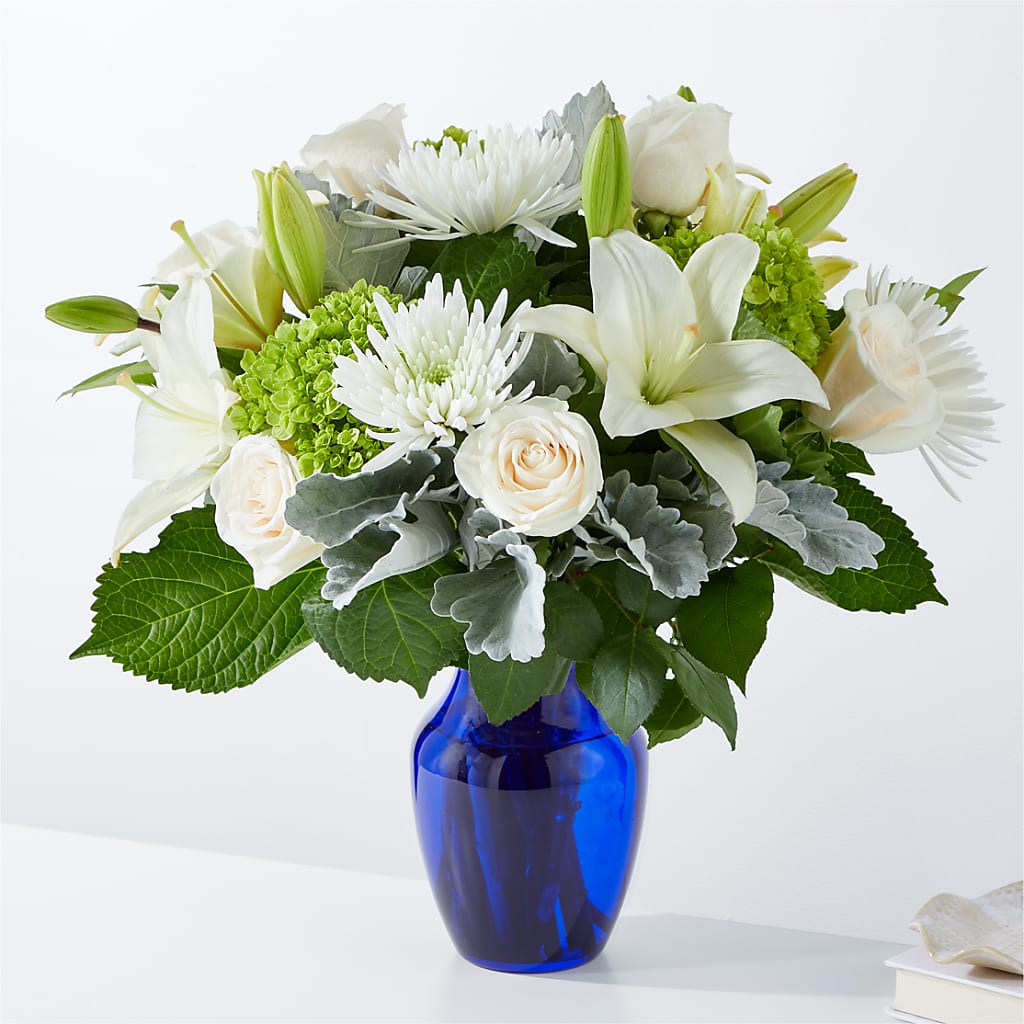 Snowy Dreams Bouquet – Blossom Bloom, Orlando FL