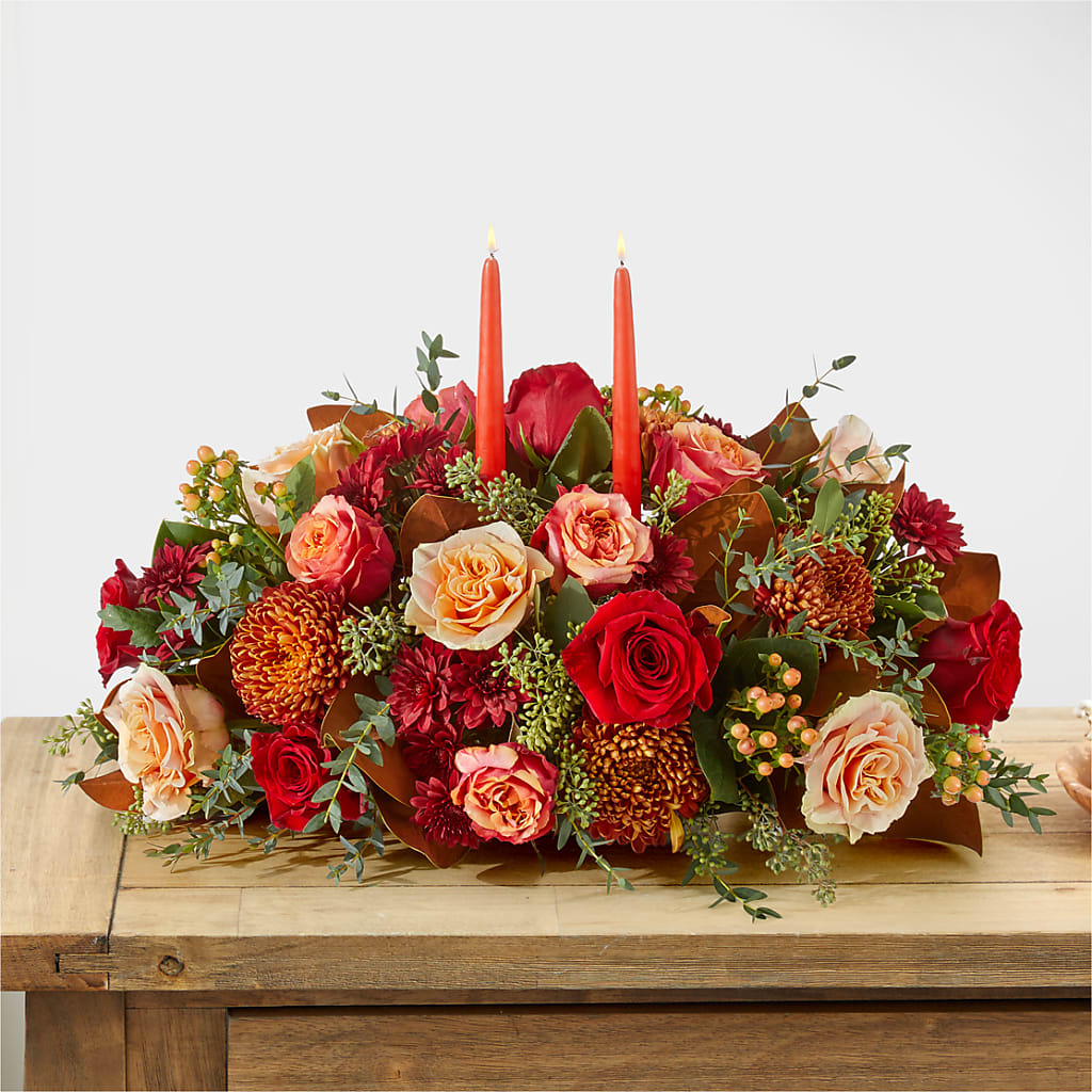 Gather Near Centerpiece –  Blossom Bloom, Orlando FL