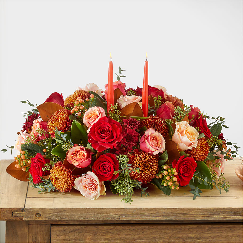 Gather Near Centerpiece –  Blossom Bloom, Orlando FL